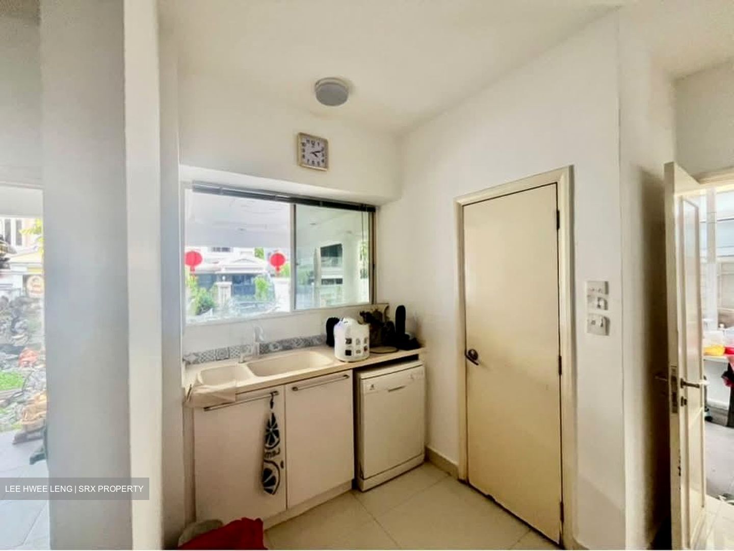 Park Villas (D19), Terrace #568775041